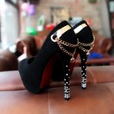 Sapatos Femininos com Salto Preto com Pedrinhas